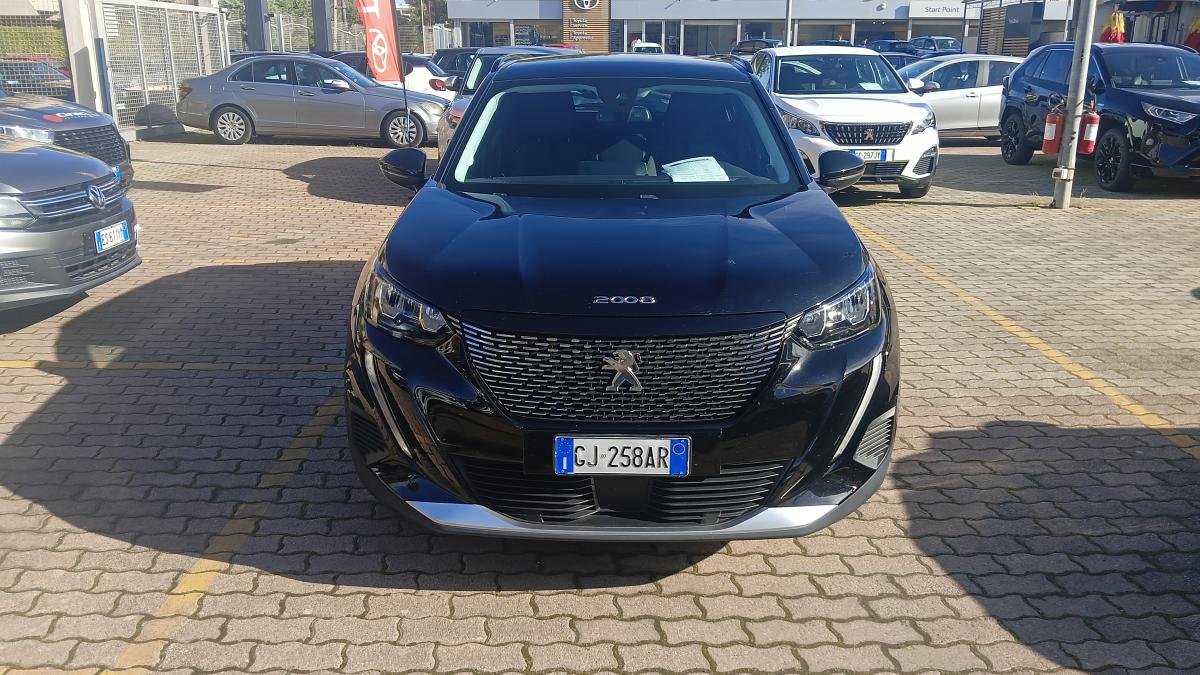 Peugeot 2008 1.5 BlueHDi 110 Allure 5 Porte